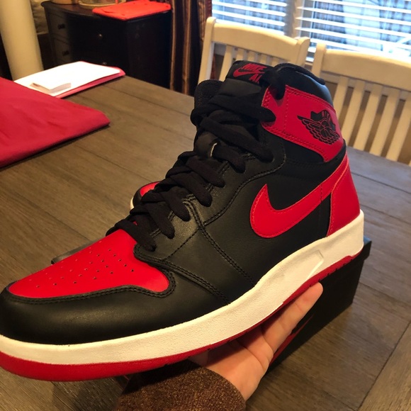 AIR JORDAN 1 HIGH THE RETURN "BRED" - Picture 6 of 7